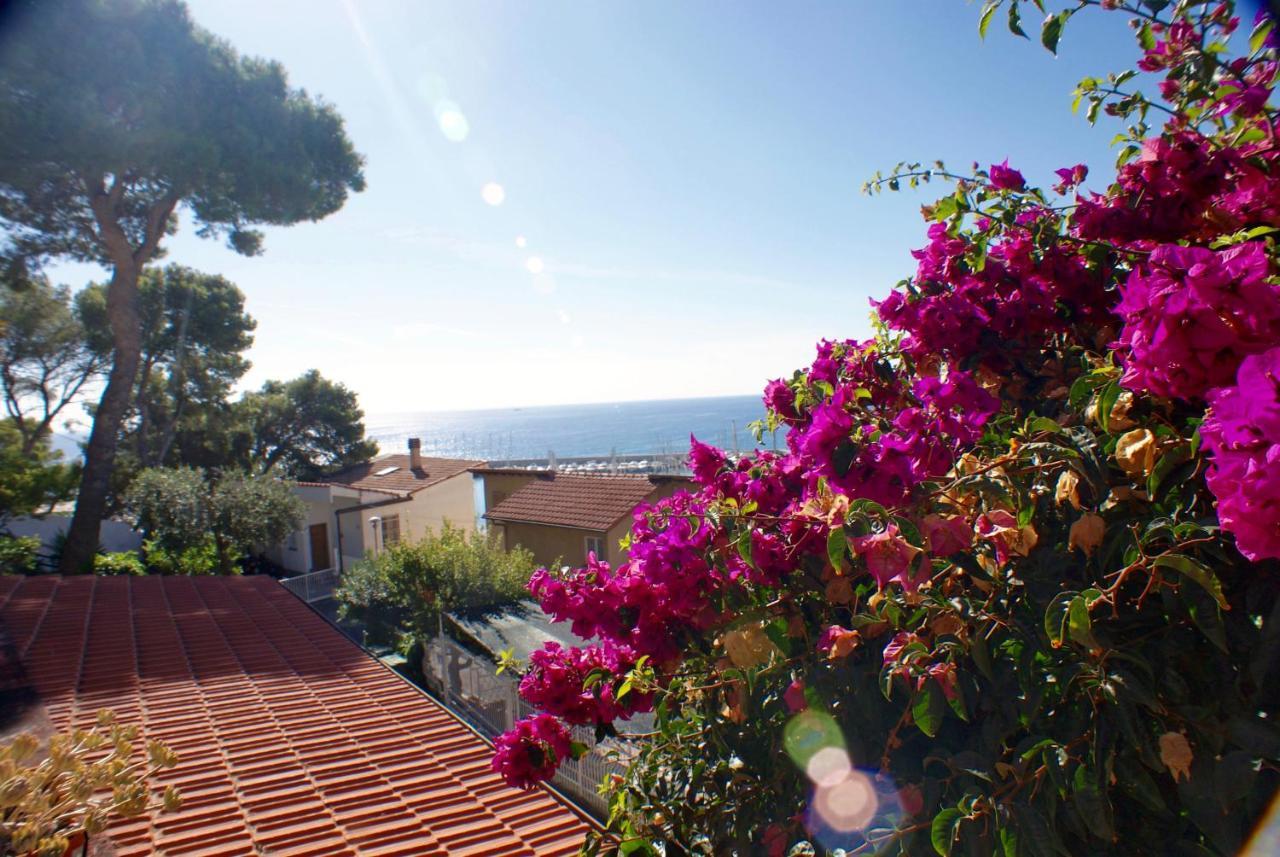 Albergo La Pineta Andora Exterior foto