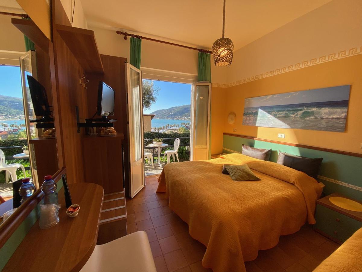 Albergo La Pineta Andora Exterior foto